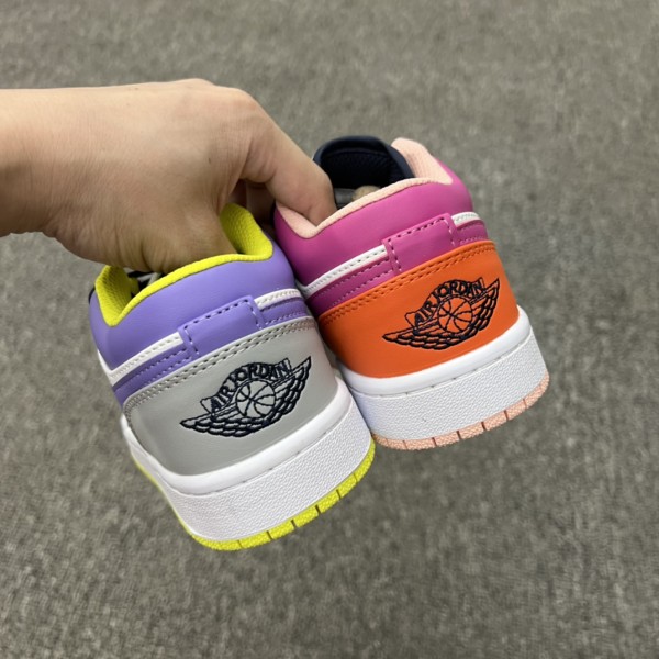 Jordan 1 Low Purple Magenta (W)