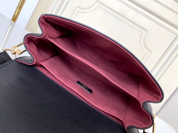 Handbag Louis Vuitton M45773 size 25 x 19 x 7 cm