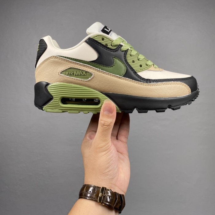 Nike Air Max 90 Lahar Escape