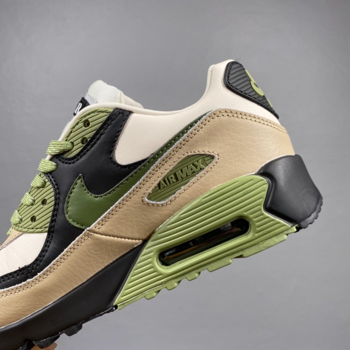 Nike Air Max 90 Lahar Escape