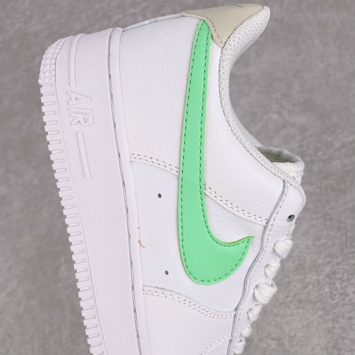 Nike Air Force 1 Low Green Glow (W)