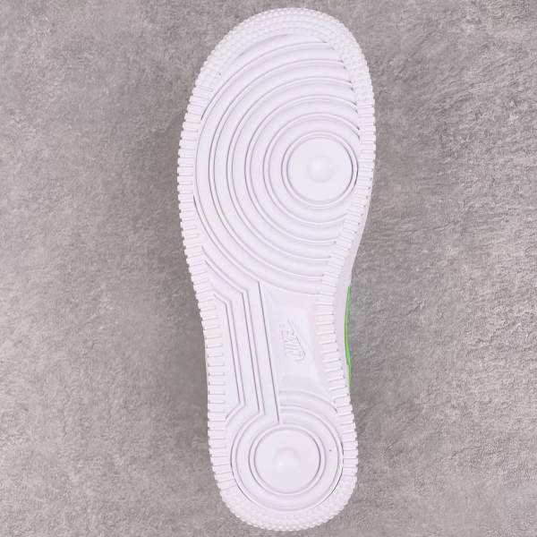 Nike Air Force 1 Low Green Glow (W)