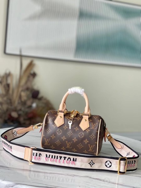 LOUIS VUITTON M46222 Speedy Bandoulière 20 M46234 size 20.5*12*13.5 cm