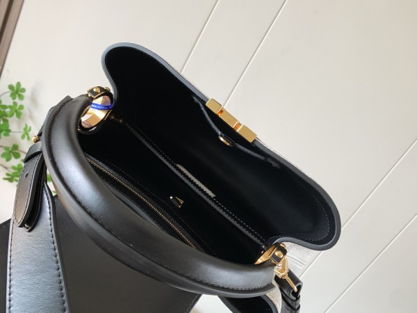 Handbag Louis Vuitton M59119 size 27.0 x 18.0 x 9.0 cm