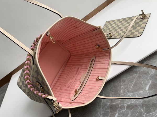 Handbag Louis Vuitton N45295 size 32.0 x 29.0 x 17.0 cm