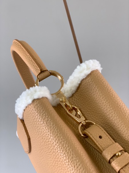 Handbag Louis Vuitton M59073 size 31.5 x 20 x 11 cm