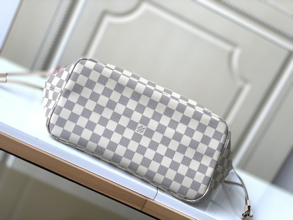 Handbag Louis Vuitton N45295 size 32.0 x 29.0 x 17.0 cm