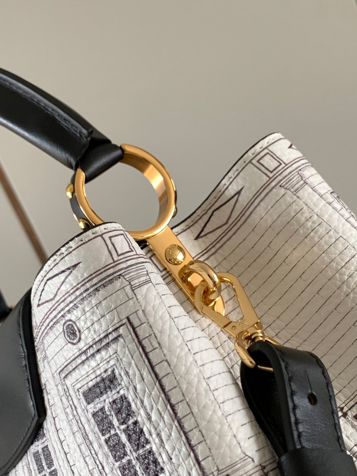 Handbag Louis Vuitton M59119 size 27.0 x 18.0 x 9.0 cm