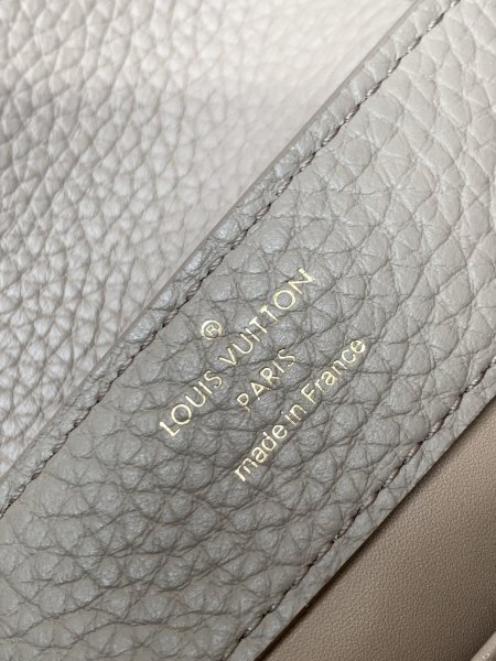 Handbag Louis Vuitton N80041 size 21 x 14 x 8