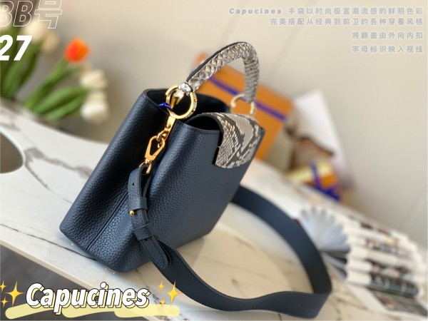 Handbag Louis Vuitton N80071 size 27 x 18 x 9