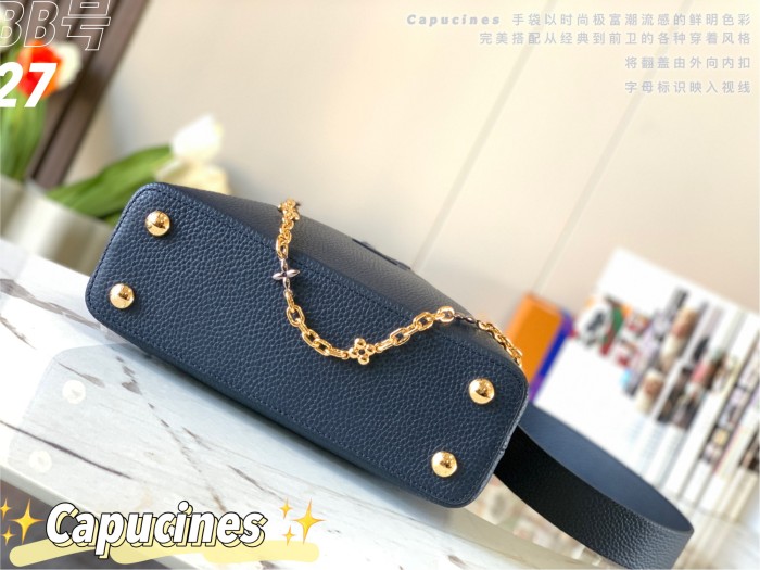 Handbag Louis Vuitton M59065 size 26.5 x 17.5 x 9