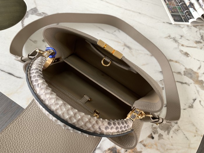 Handbag Louis Vuitton N80071 size 27 x 18 x 9