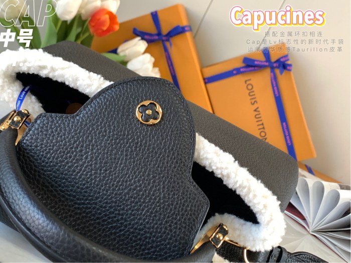 Handbag Louis Vuitton M59073 size 31.5 x 20 x 11 cm