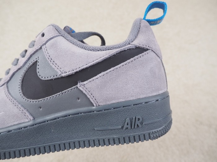 Nike Air Force 1 Low Cut Out Swoosh Grey