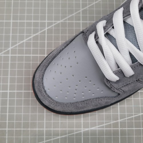 Nike SB Dunk Low Staple NYC Pigeon