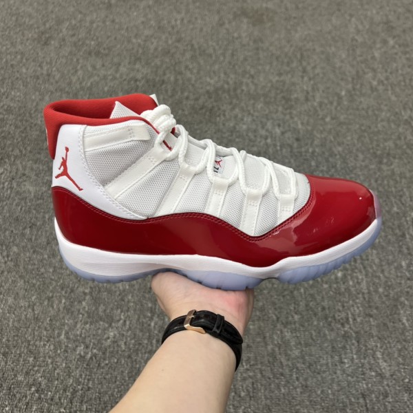Jordan 11 Retro Cherry (2022)
