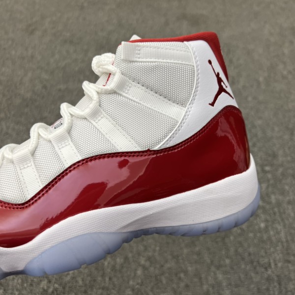 Jordan 11 Retro Cherry (2022)