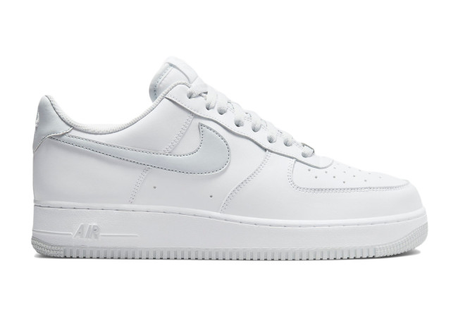 Nike Air Force 1 Low '07 Pure Platinum (2022)