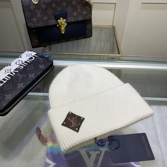 Hat & Scarf Louis Vuitton 3