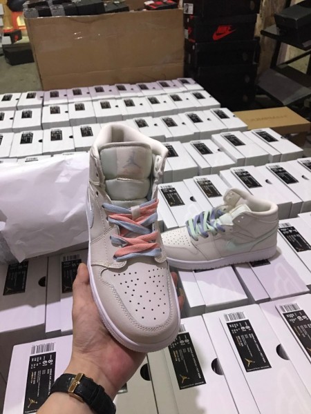 Jordan 1 Mid Multi-Color Swoosh Phantom (GS)