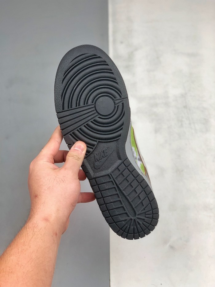 Nike SB Dunk Low HUF Wait, What!? (Friends and Family)