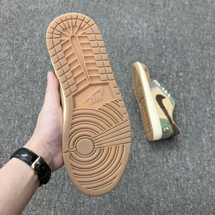 Jordan 1 Retro Low OG Zion Williamson Voodoo