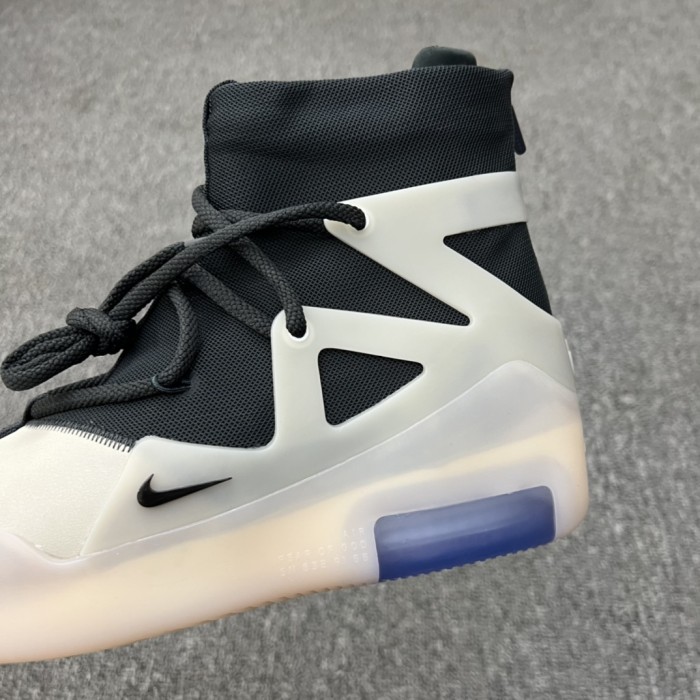 Nike Air Fear of God 1 String The Question