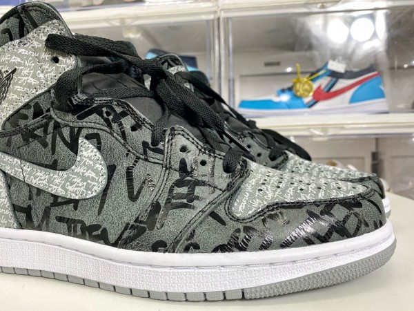 Jordan 1 Retro High OG Rebellionaire