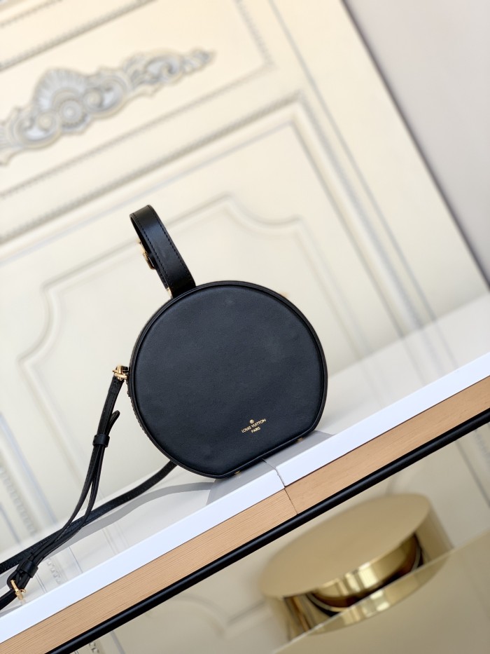 Handbag Louis Vuitton M43514 size 17.5x16.5X7.5cm