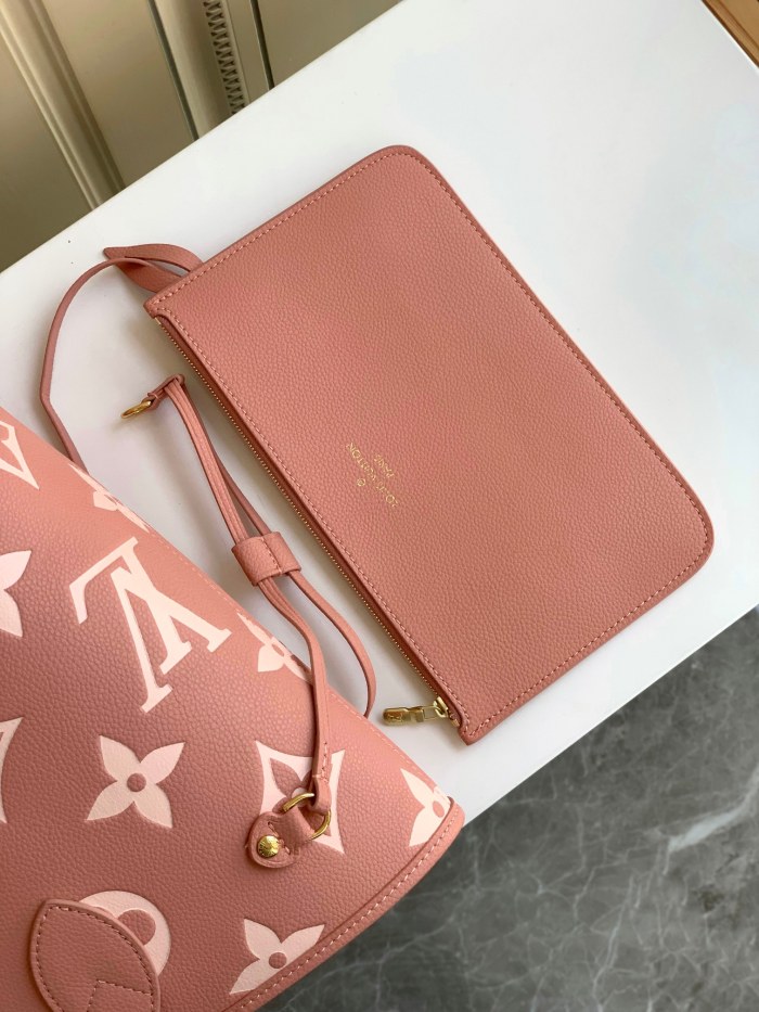 Handbag Louis Vuitton m45684 m46329 size 31 × 28 × 14