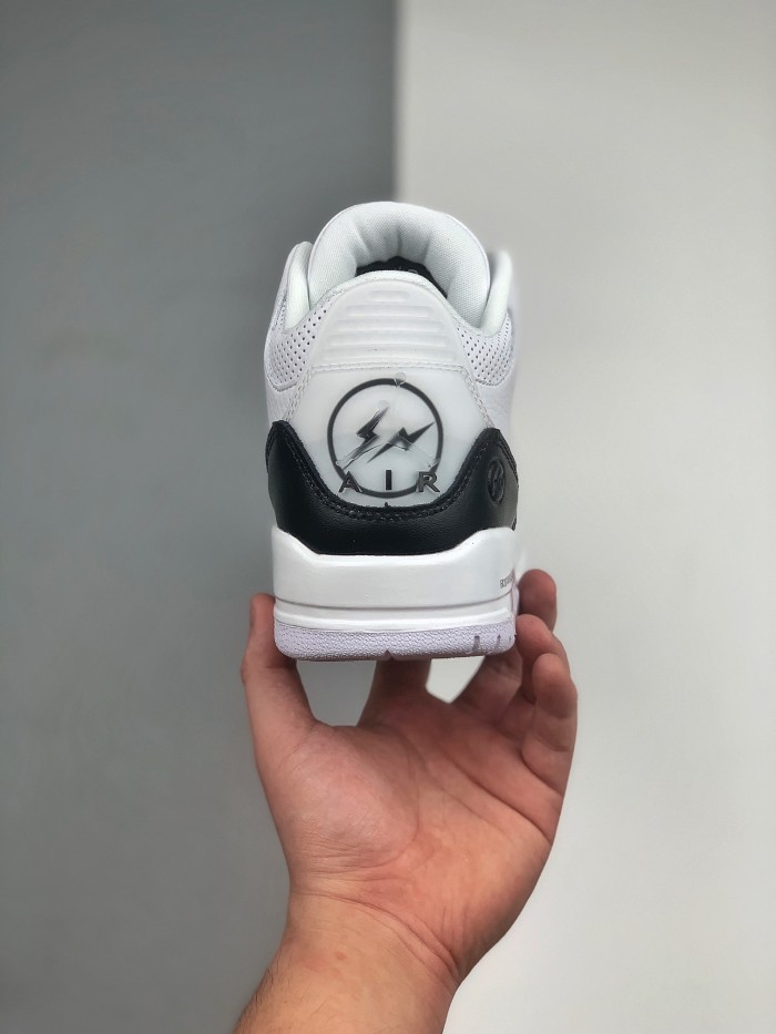 Jordan 3 Retro Fragment