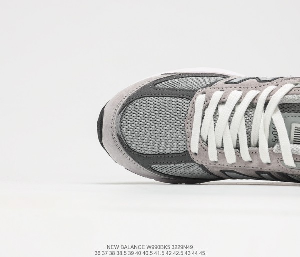 New Balance 990v5 Grey