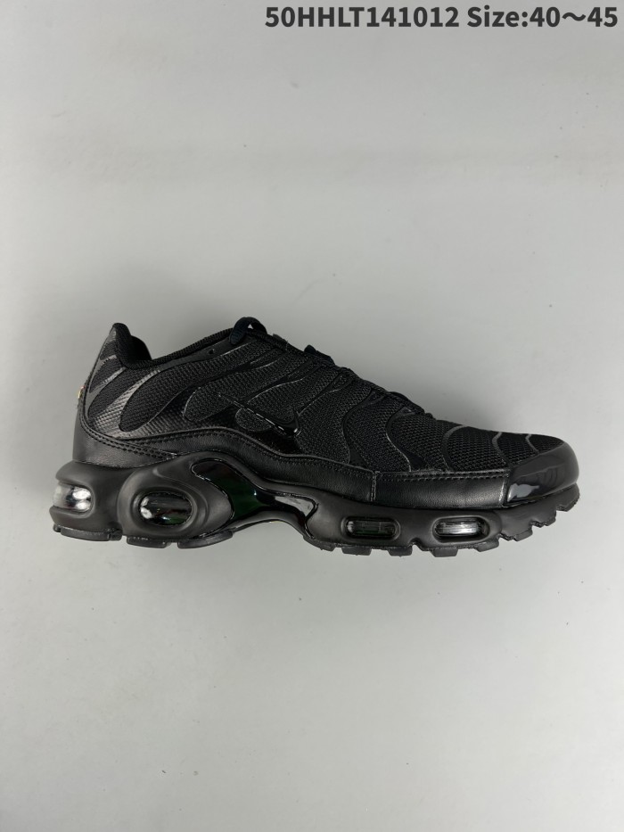 Nike Air Max Plus Triple Black