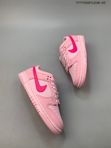 Nike Dunk Low Triple Pink (GS)