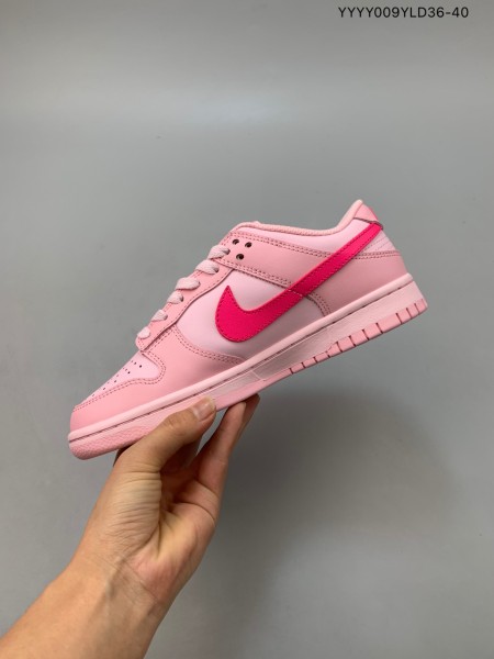 Nike Dunk Low Triple Pink (GS)