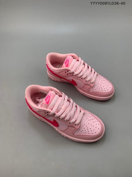 Nike Dunk Low Triple Pink (GS)