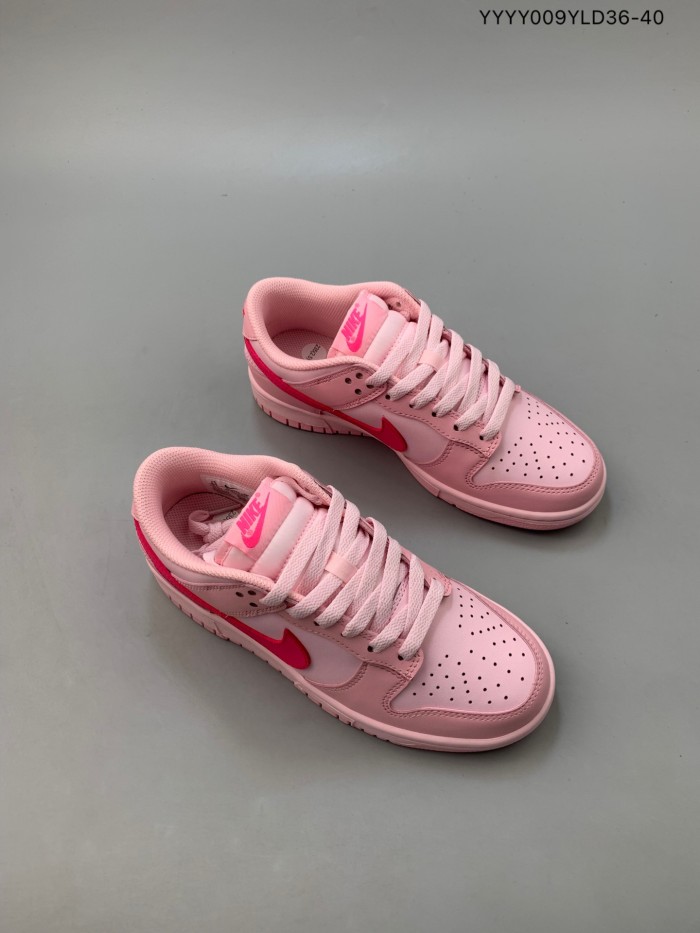 Nike Dunk Low Triple Pink (GS)