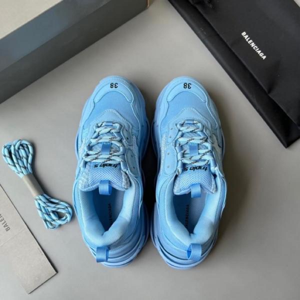 Balenciaga Triple S Light Blue (W)