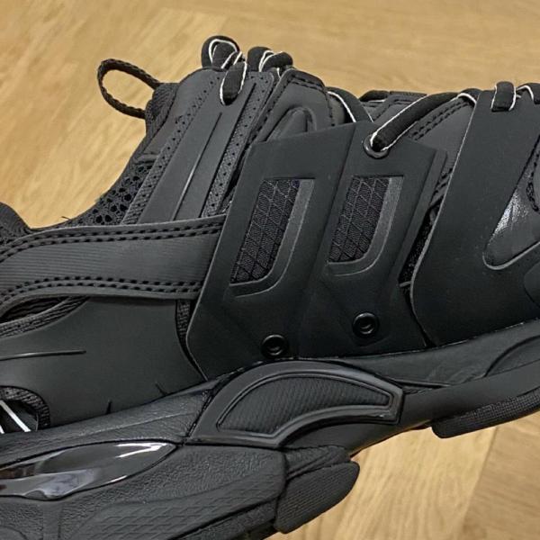 Balenciaga Track Black