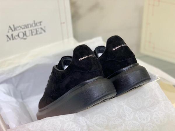 Alexander McQueen Oversized Triple Black
