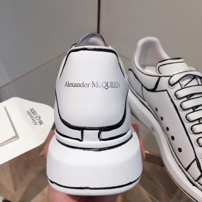 Alexander McQueen Oversized White Black Outline
