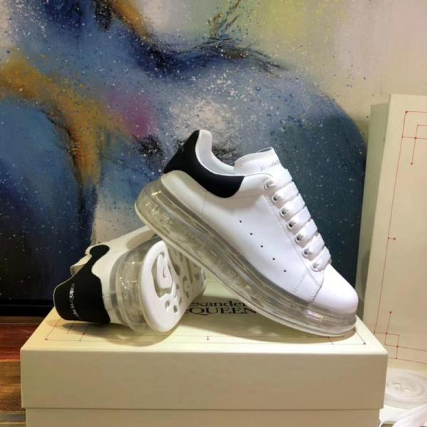 Alexander McQueen Oversized Clear Sole Black