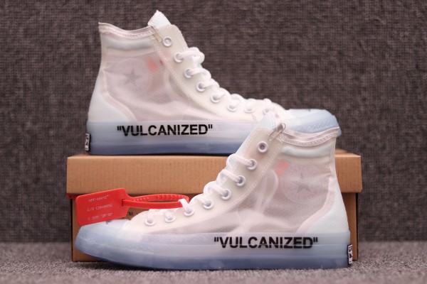 Converse Chuck Taylor All-Star Vulcanized Hi Off-White