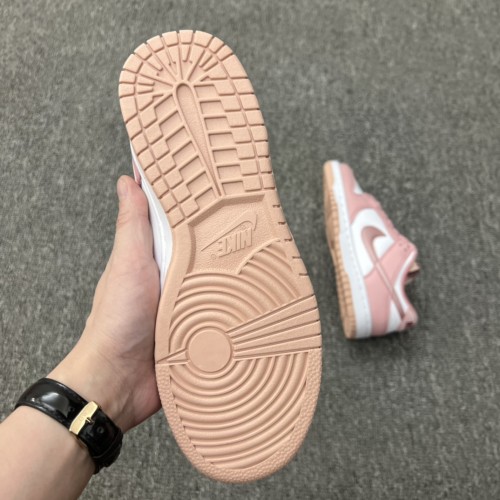 Nike Dunk Low Pink Velvet (GS)
