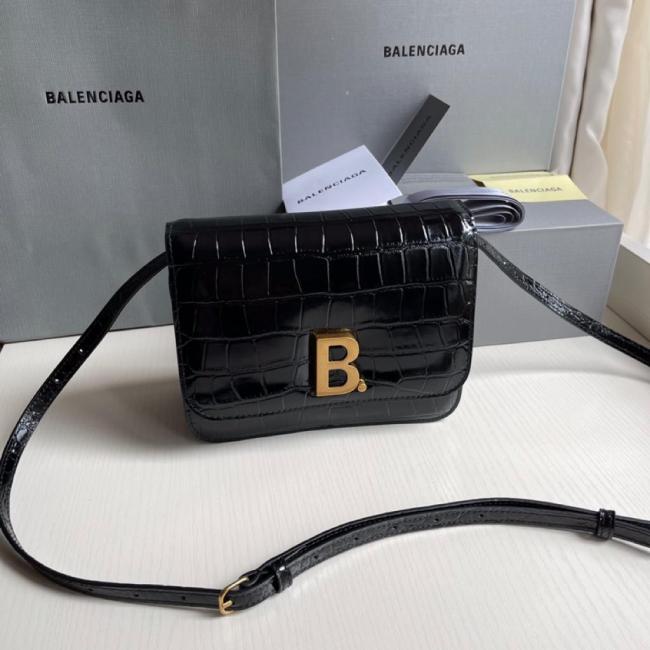 Handbag Balenciaga 3011 size 19.5*7.5*15cm