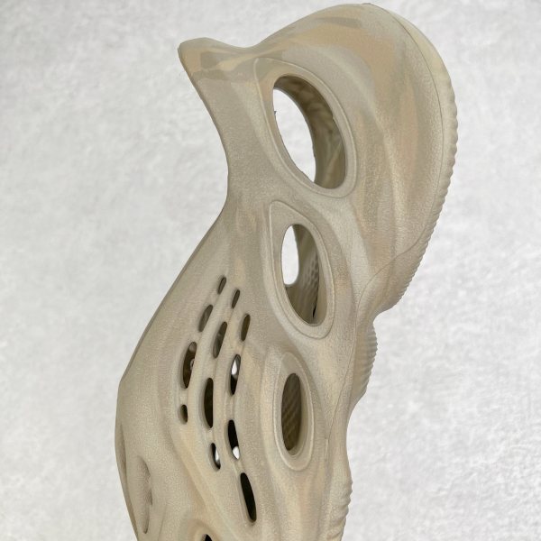 Adidas Yeezy Foam Runner Orange Red