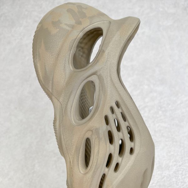 Adidas Yeezy Foam Runner Orange Red