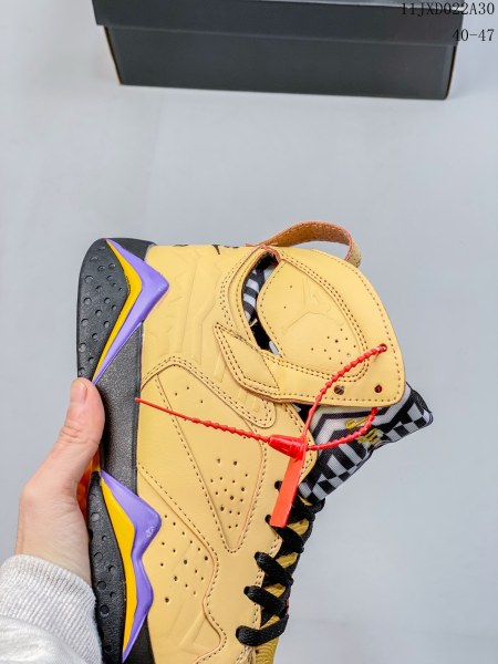 Jordan 7 Retro SE Vachetta Tan