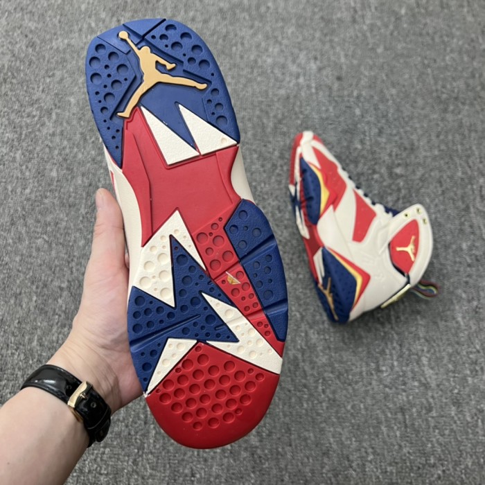 Jordan 7 Retro Trophy Room New Sheriff in Town