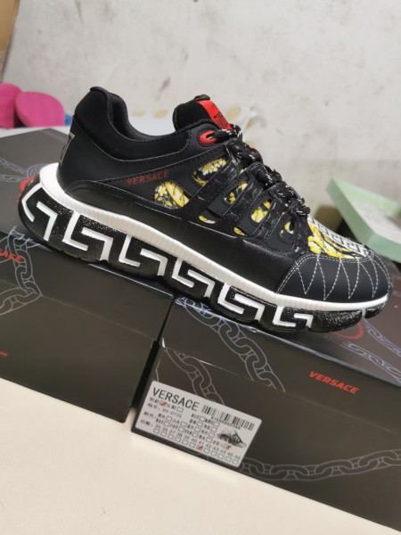 Versace Trigreca Barocco Print Black